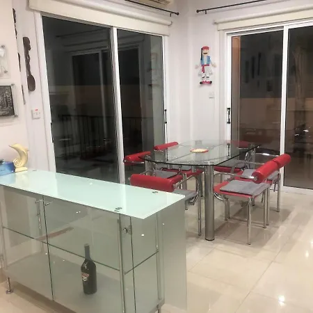 Villa Modern - Oroklini *
